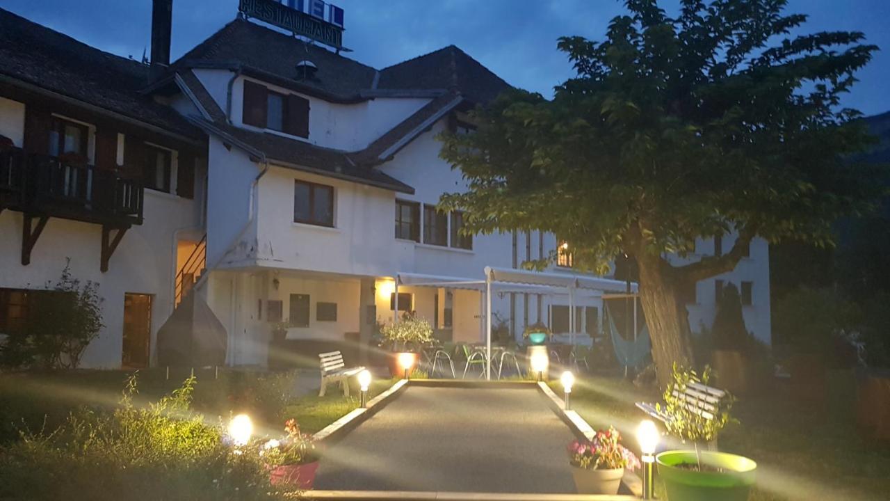 Hotel Restaurant Le Traineau Clelles Eksteriør bilde