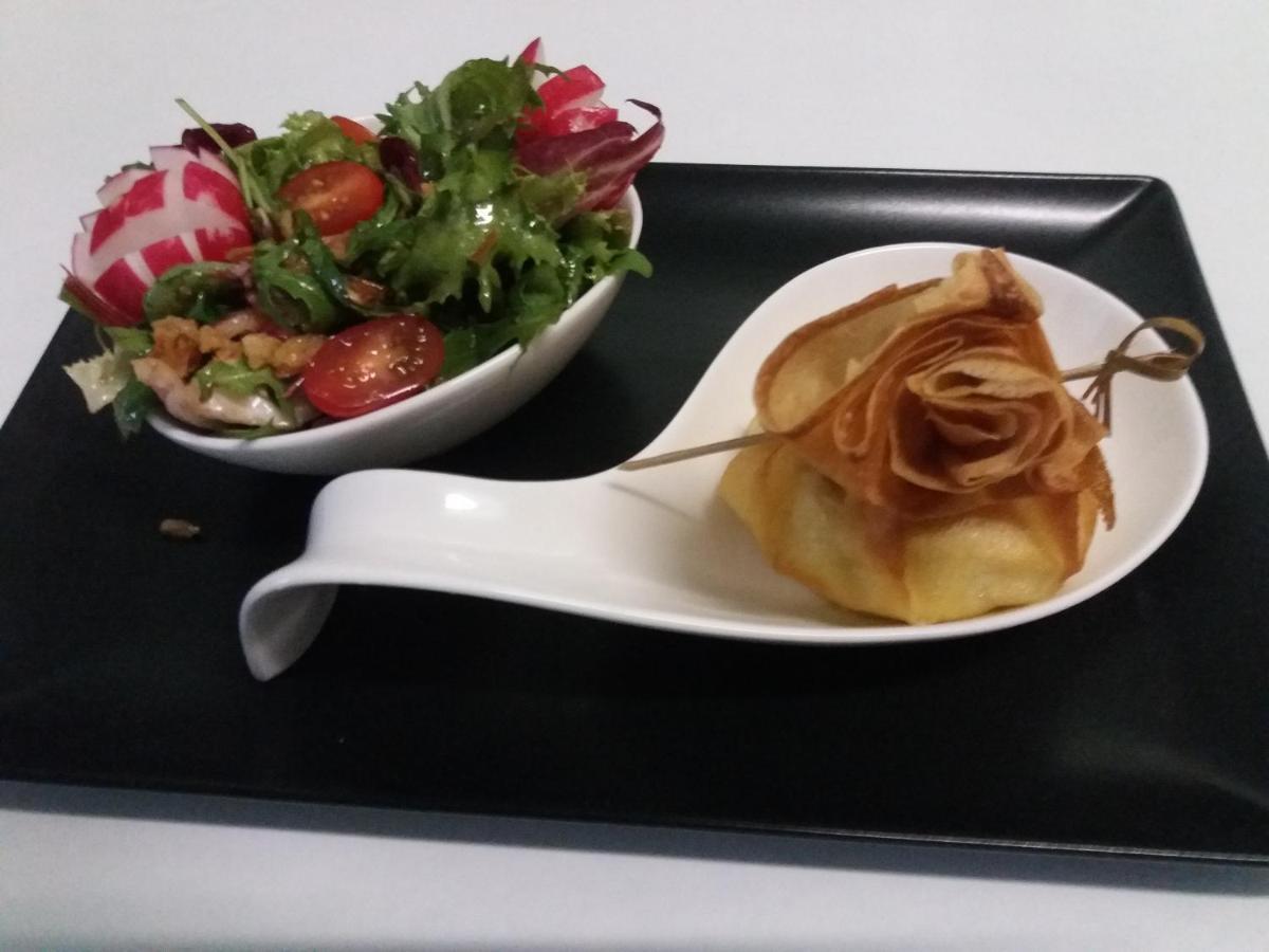 Hotel Restaurant Le Traineau Clelles Eksteriør bilde