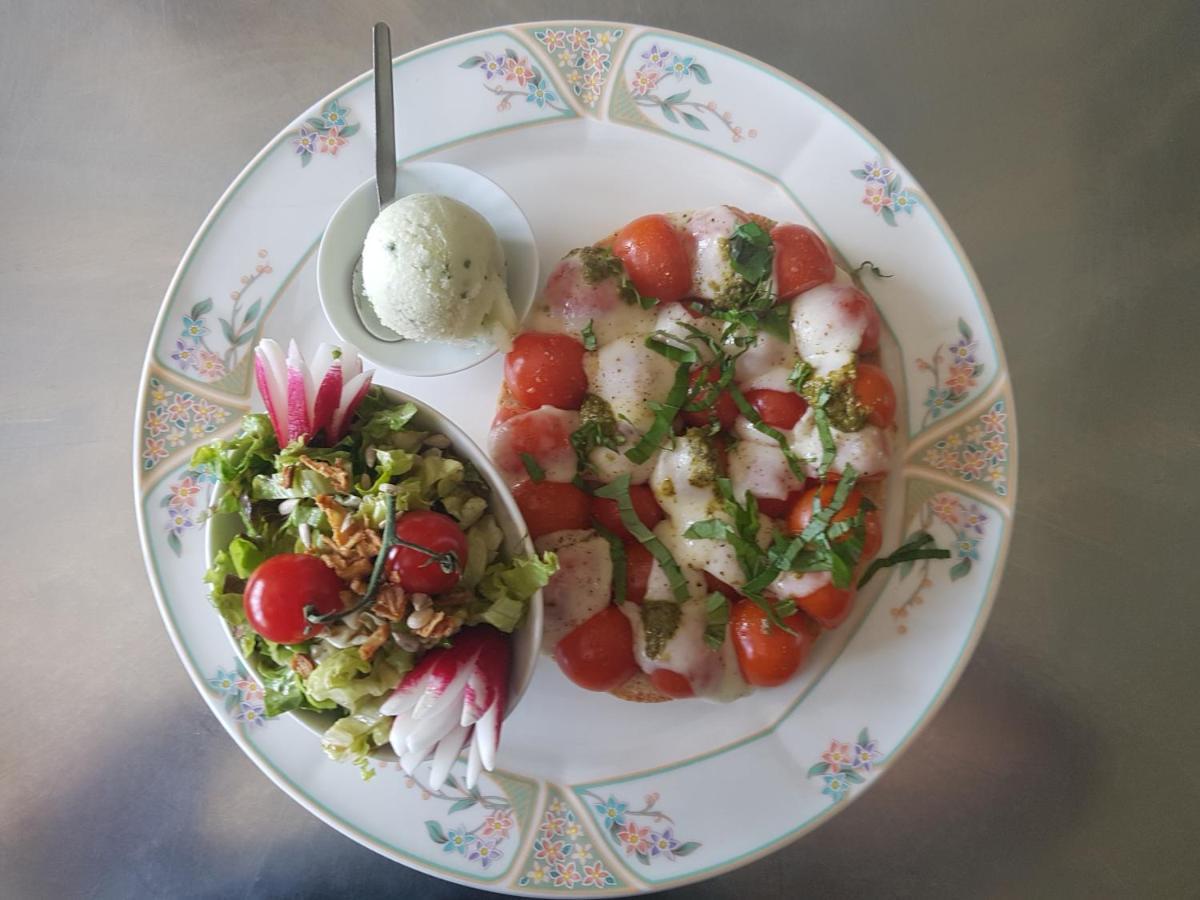 Hotel Restaurant Le Traineau Clelles Eksteriør bilde